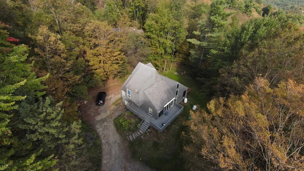 298 Carroll Road Fayston VT 05673