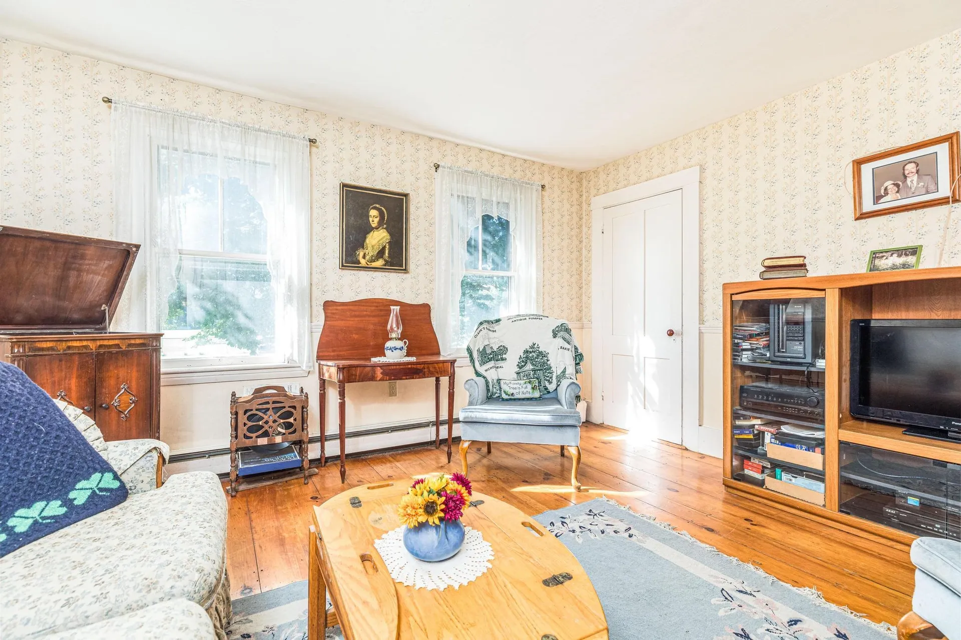 15 Chase Street Kingston NH 03848