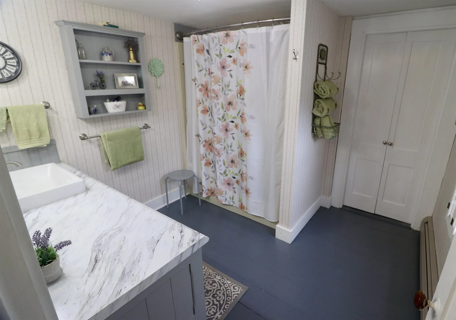 15 Chase Street Kingston NH 03848