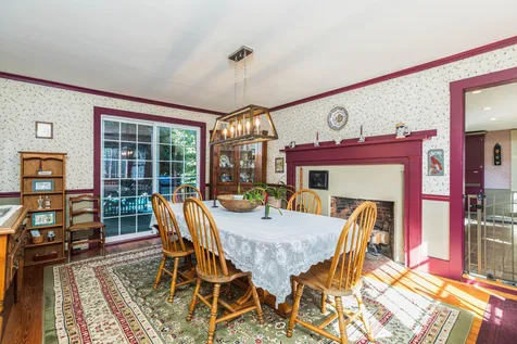 15 Chase Street Kingston NH 03848