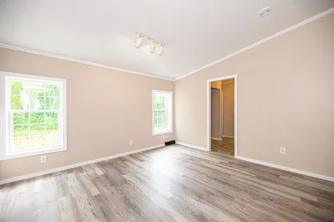 172 Four Rod Road Rochester NH 03867