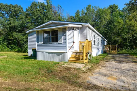 172 Four Rod Road Rochester NH 03867