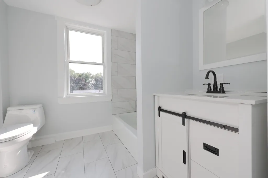 331 Spruce Street Manchester NH 03103