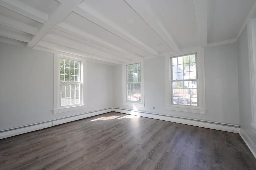 331 Spruce Street Manchester NH 03103