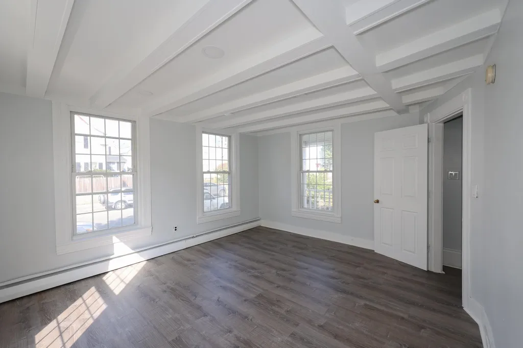 331 Spruce Street Manchester NH 03103