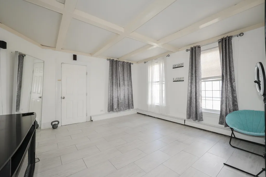 331 Spruce Street Manchester NH 03103