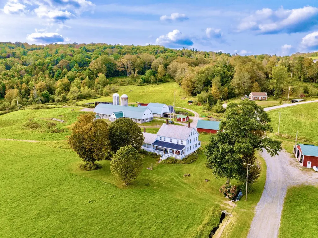 36 Woffenden Road Wilmington VT 05363