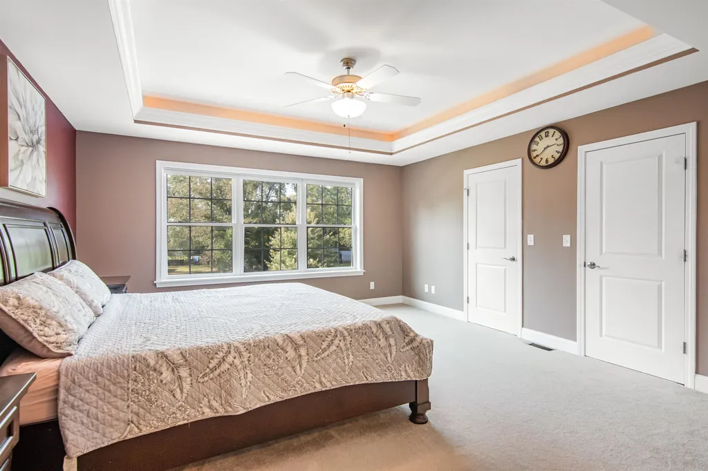 30 Brooke Lane Colchester VT 05446