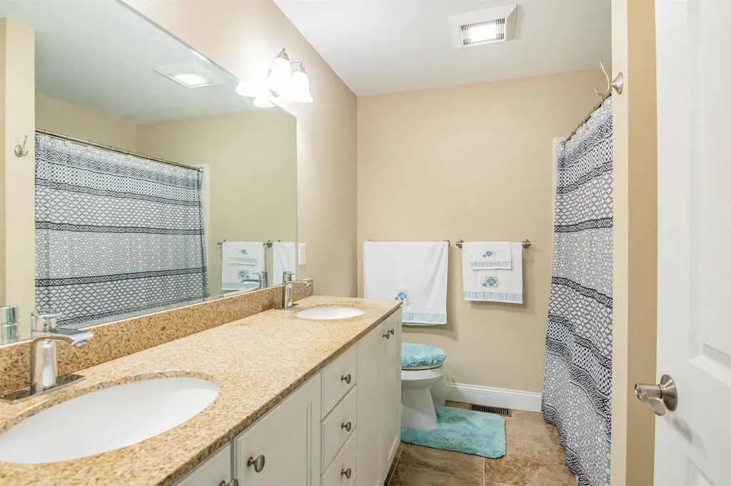 30 Brooke Lane Colchester VT 05446