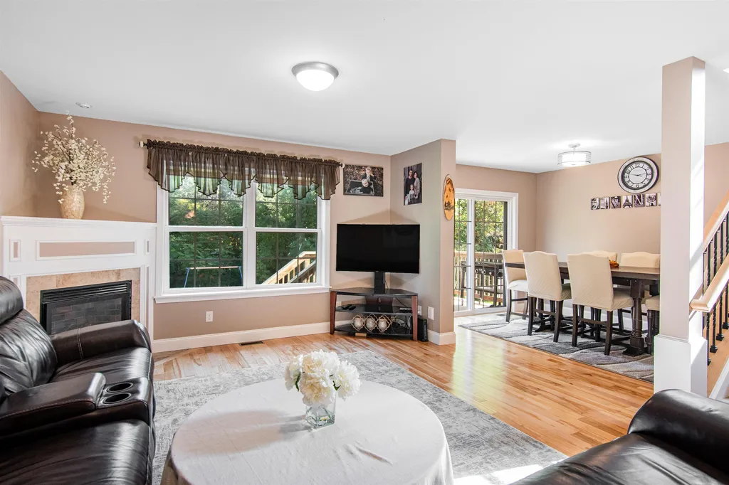 30 Brooke Lane Colchester VT 05446