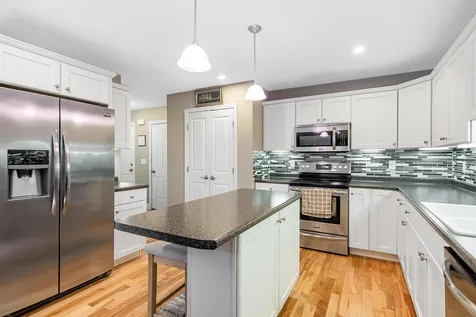 30 Brooke Lane Colchester VT 05446
