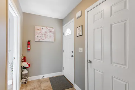 30 Brooke Lane Colchester VT 05446