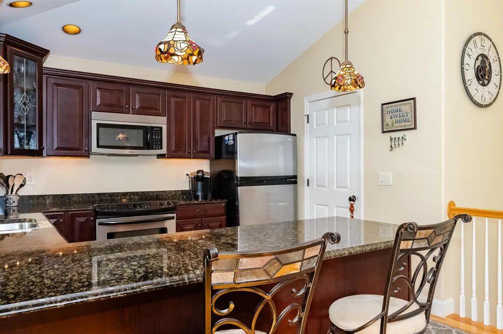 455 Silver Street Rollinsford NH 03869