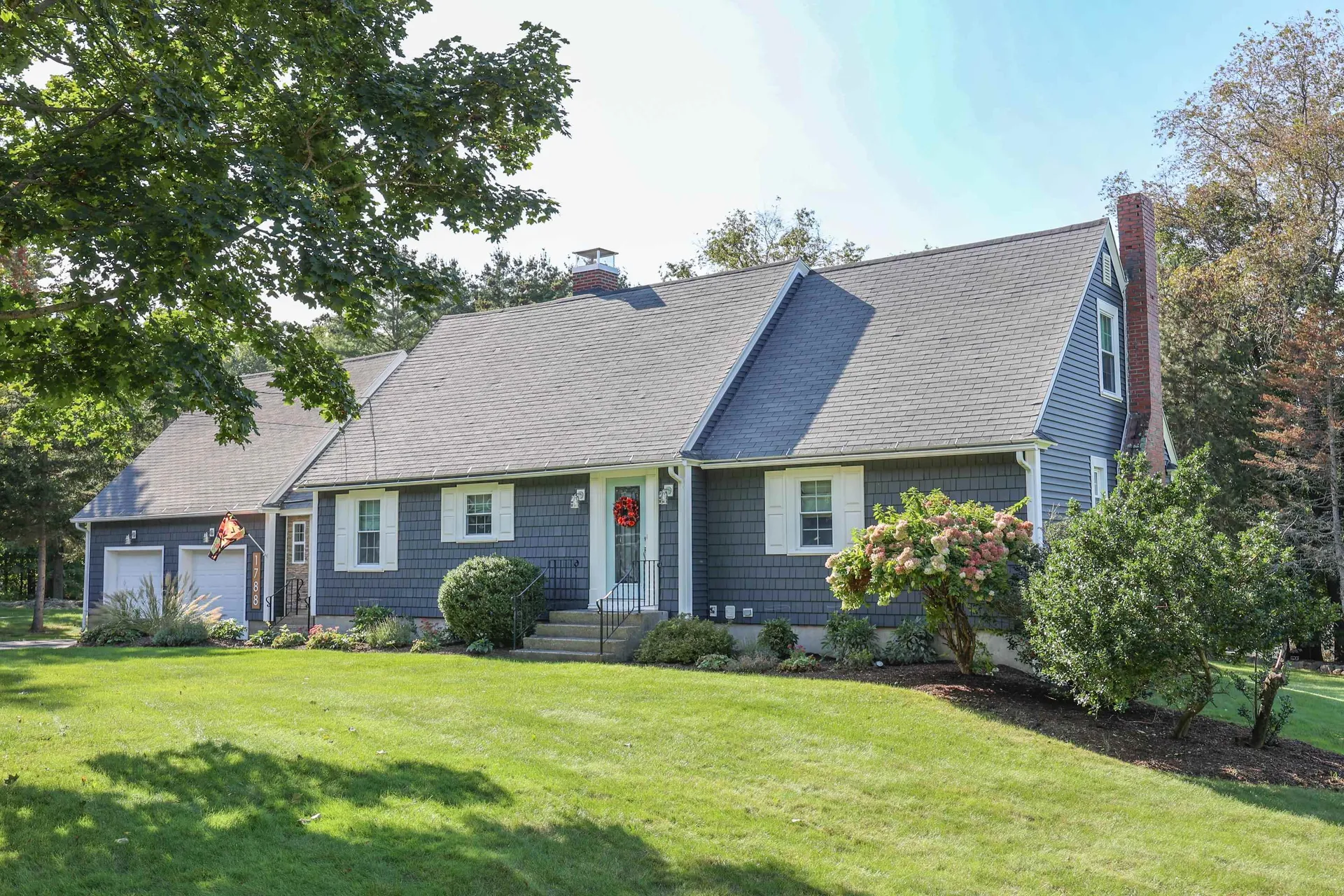 1788 River Road Manchester NH 03104
