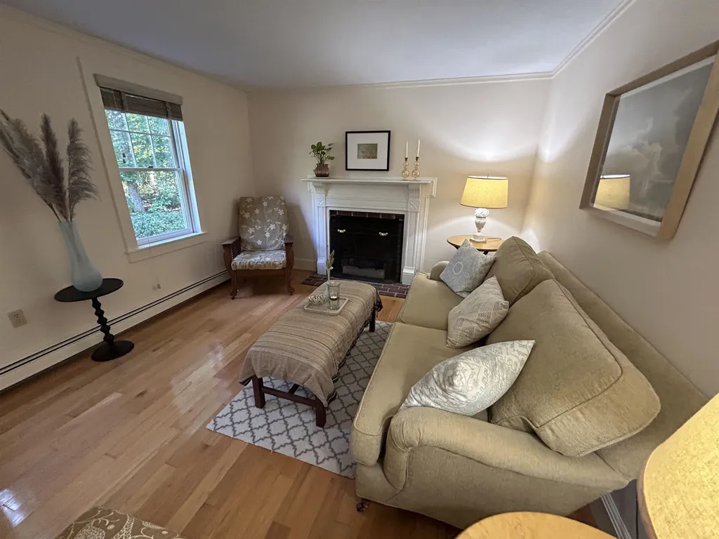 22 Peabody Drive Brentwood NH 03833