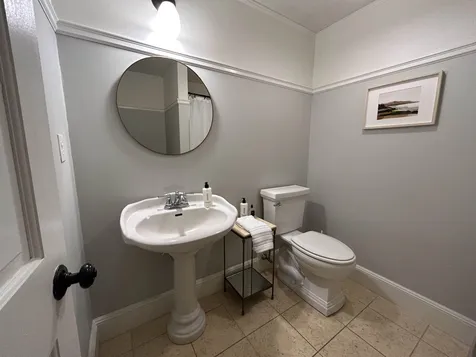 22 Peabody Drive Brentwood NH 03833
