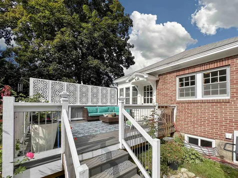 25 Summit Road Newport NH 03773