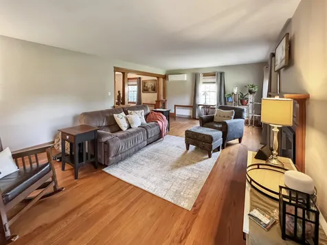 25 Summit Road Newport NH 03773