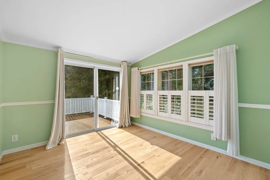 176 Victorian Way Manchester NH 03104