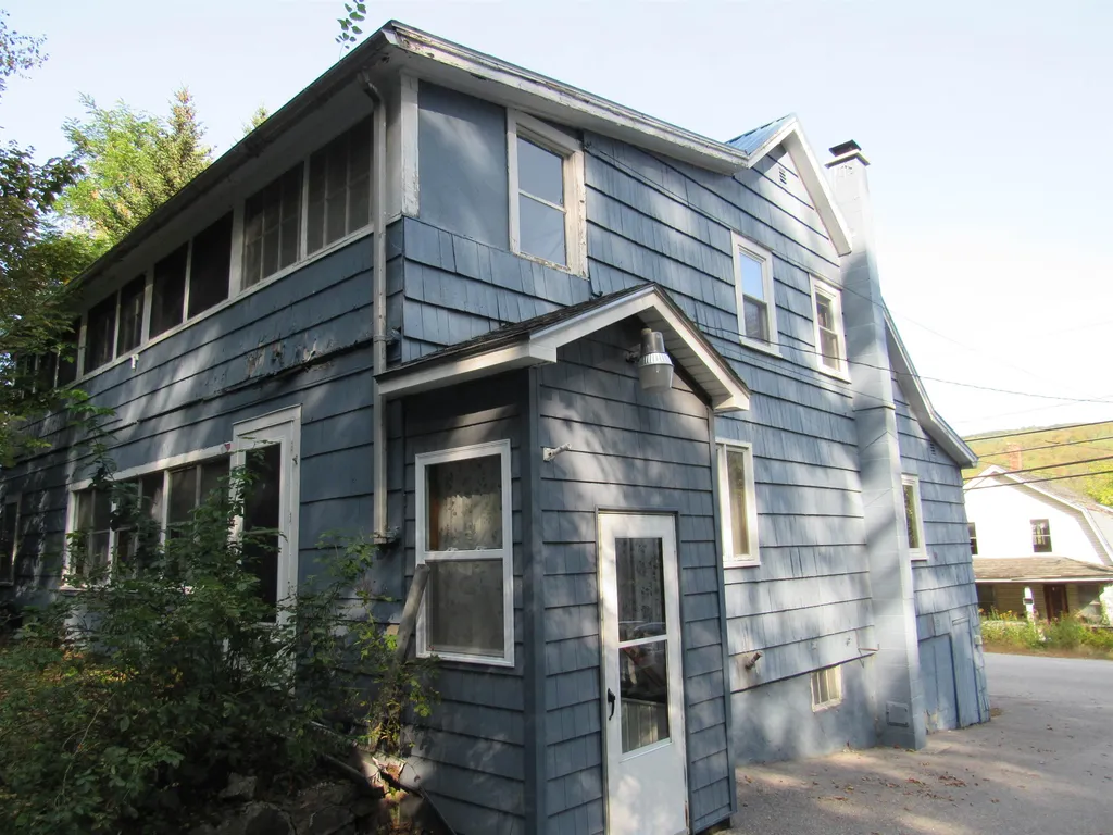 497 Western Avenue Berlin NH 03570