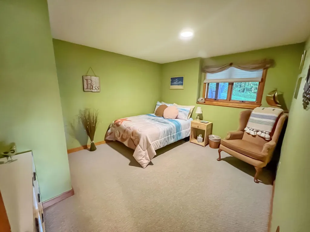 101 Labbie Lane Hartford VT 05001