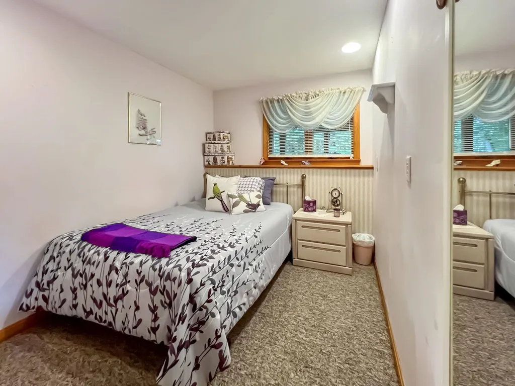 101 Labbie Lane Hartford VT 05001