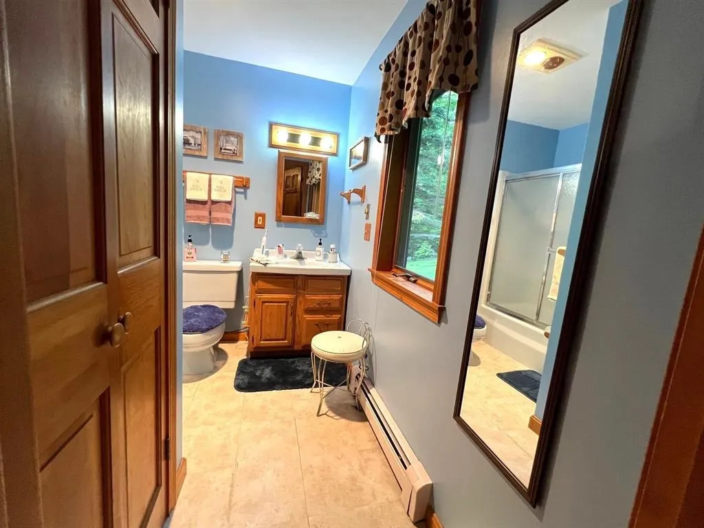 101 Labbie Lane Hartford VT 05001