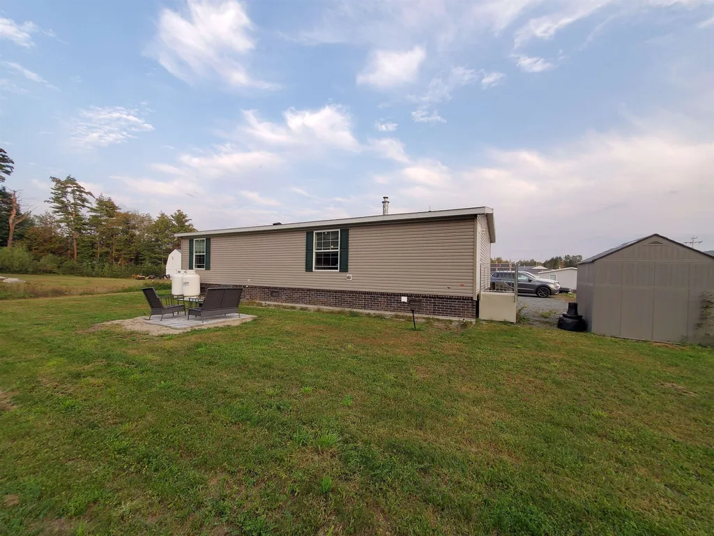 59 Nh Route 118 Canaan NH 03741