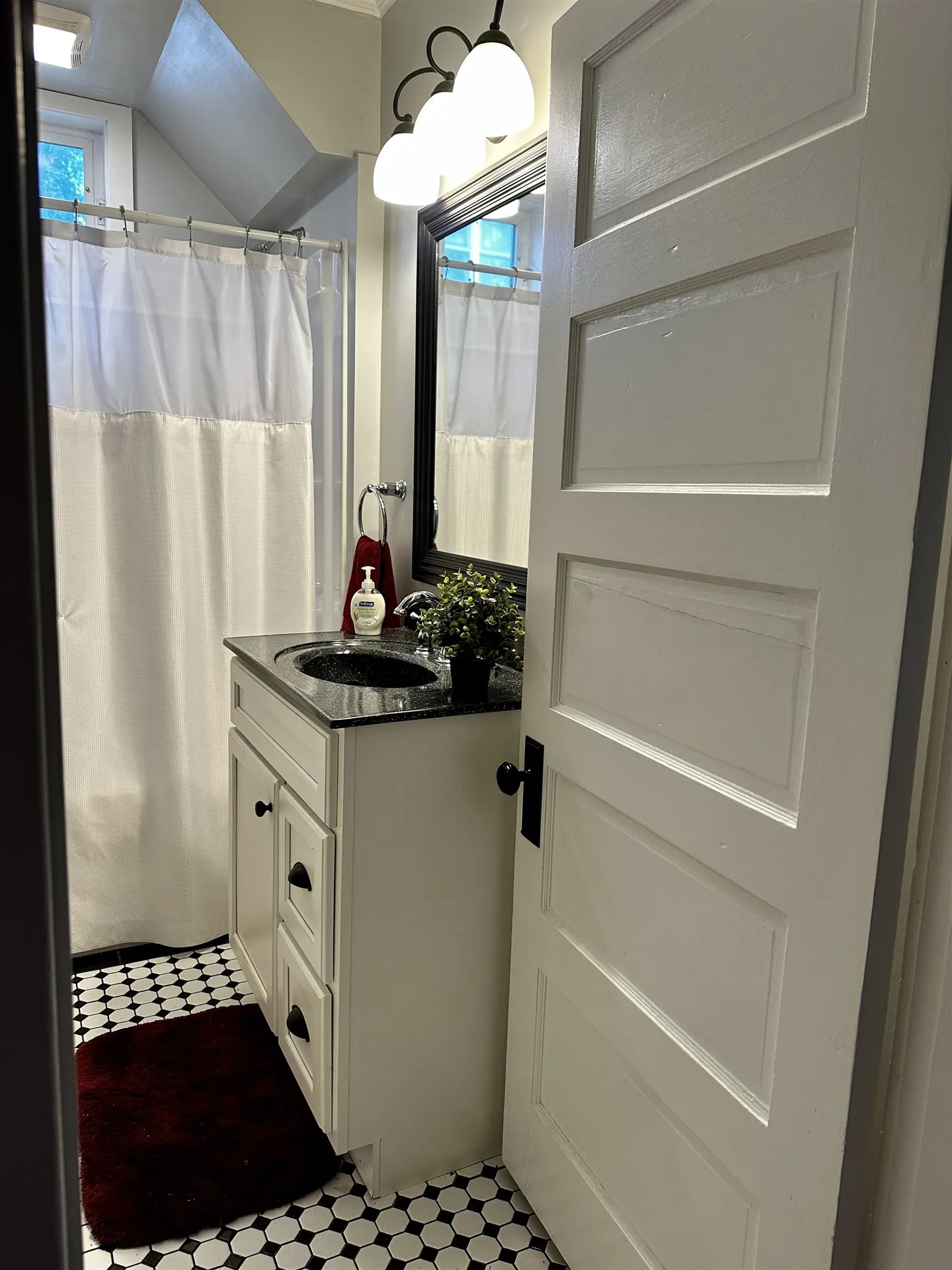 12 Pearl Street Lebanon NH 03784