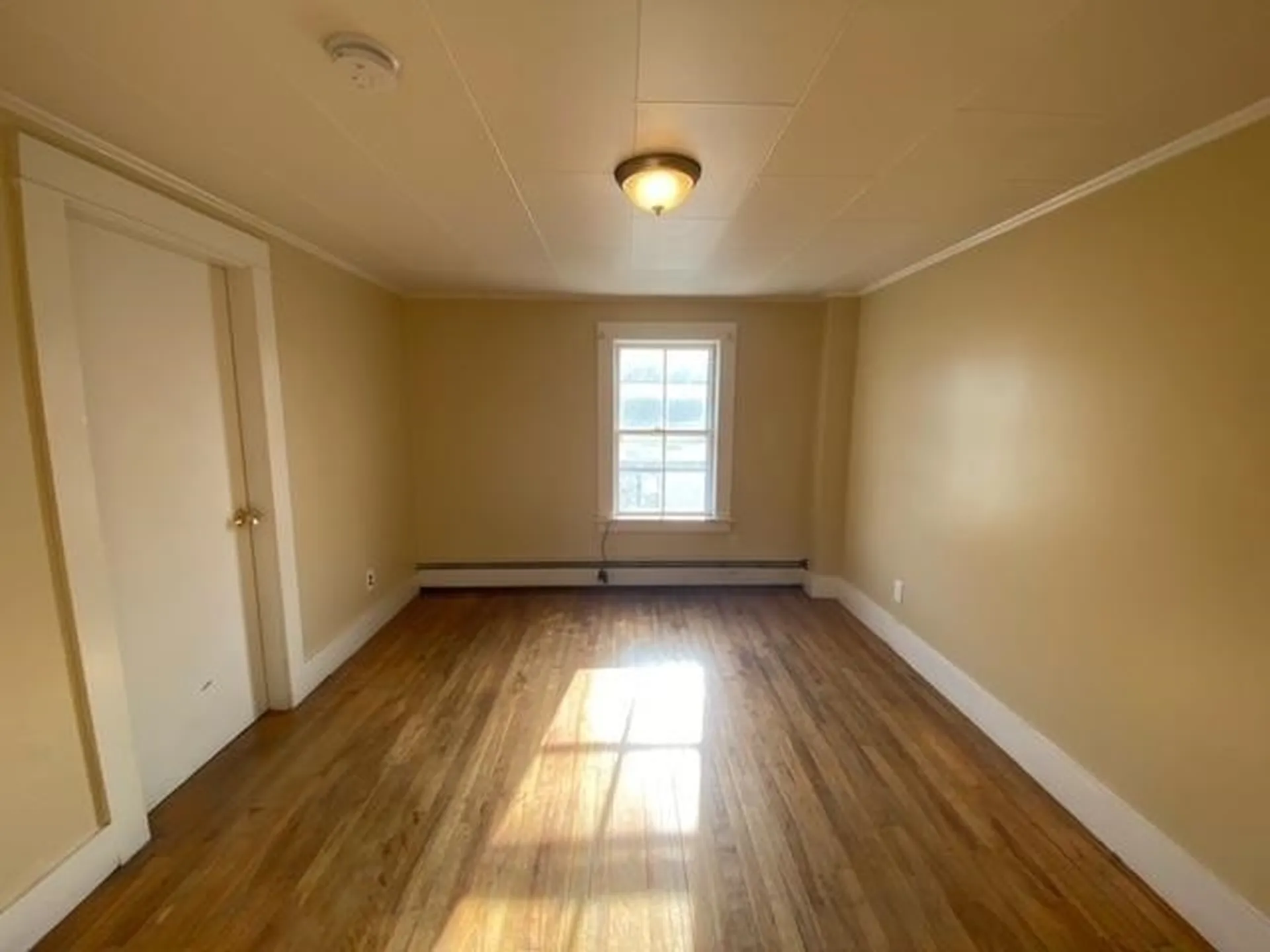 27 School Street Claremont NH 03743