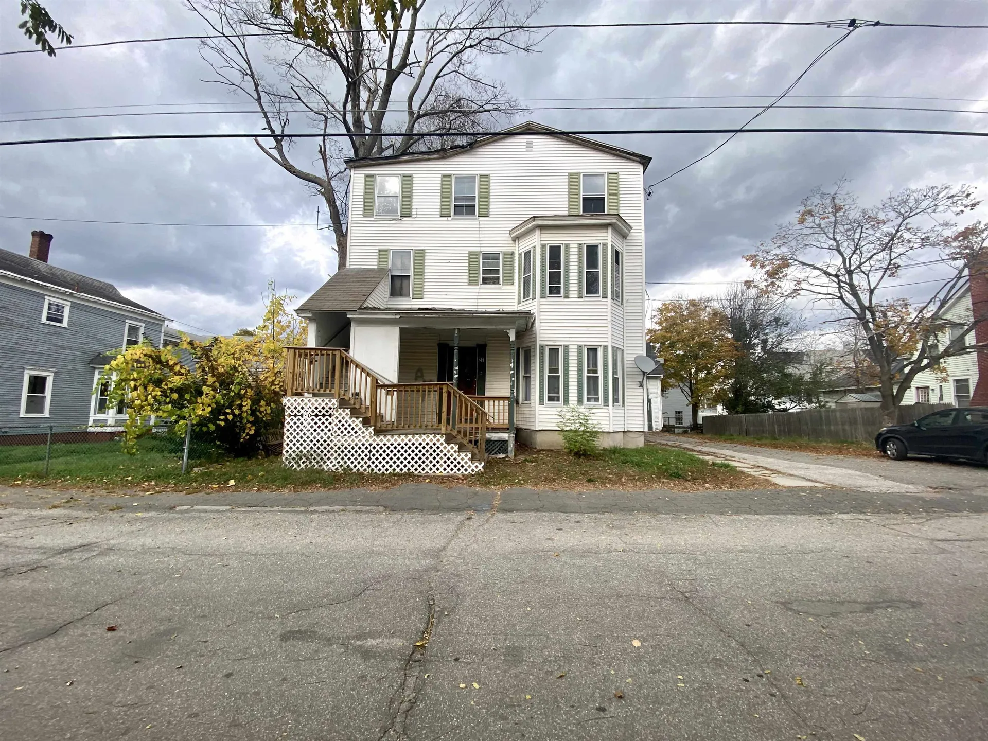 27 School Street Claremont NH 03743