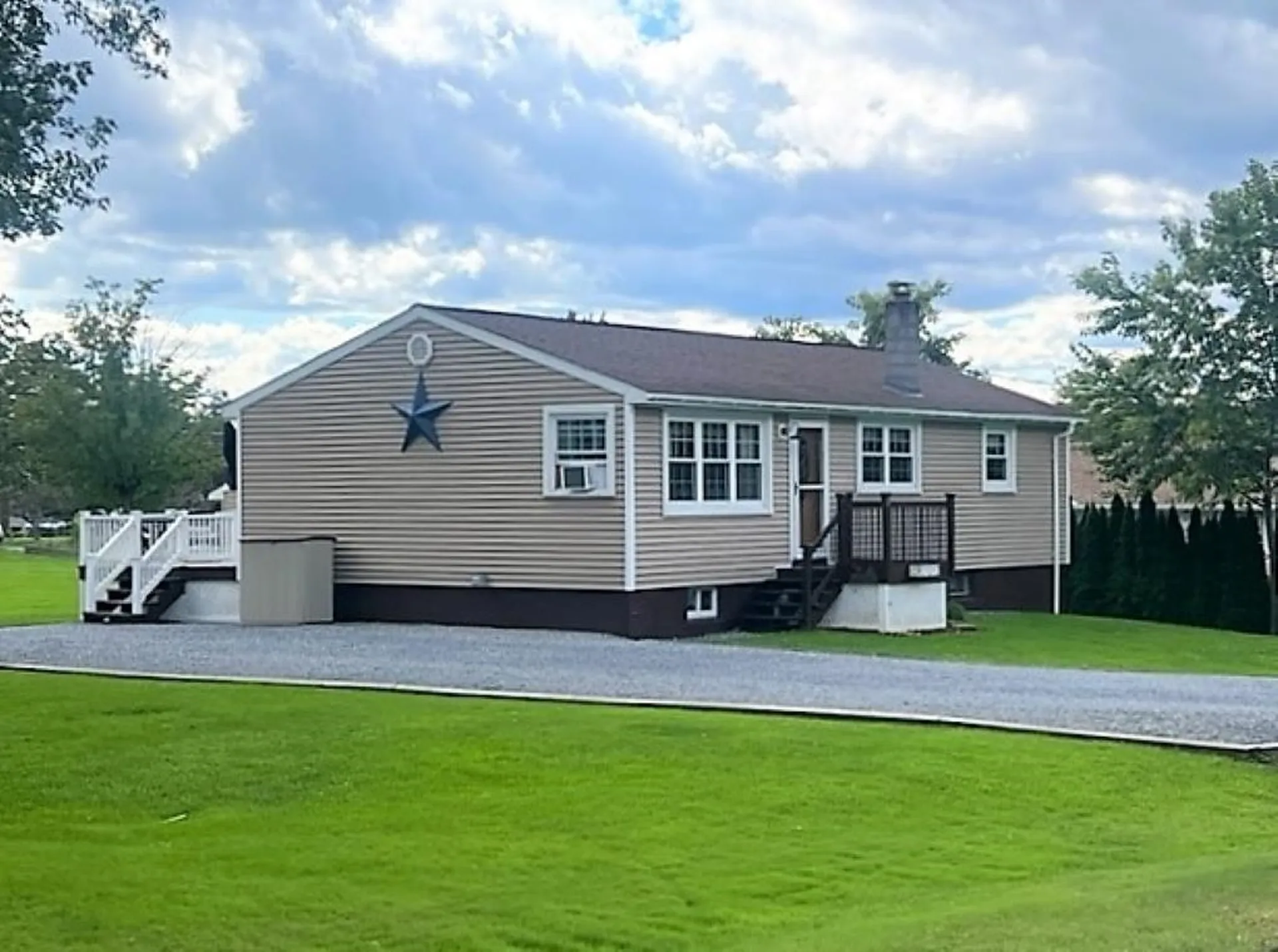 2 Maple Manor Vergennes VT 05491