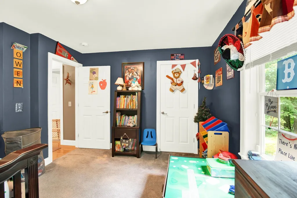 24 Grandview Road Milton NH 03851
