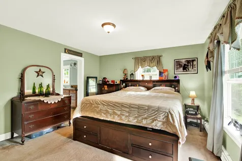 24 Grandview Road Milton NH 03851