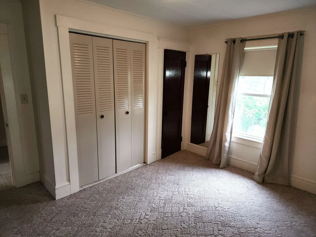 16 Wheatley Street Lebanon NH 03766