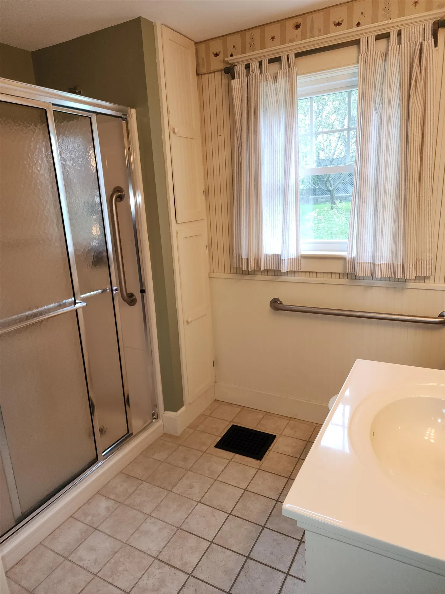 16 Wheatley Street Lebanon NH 03766