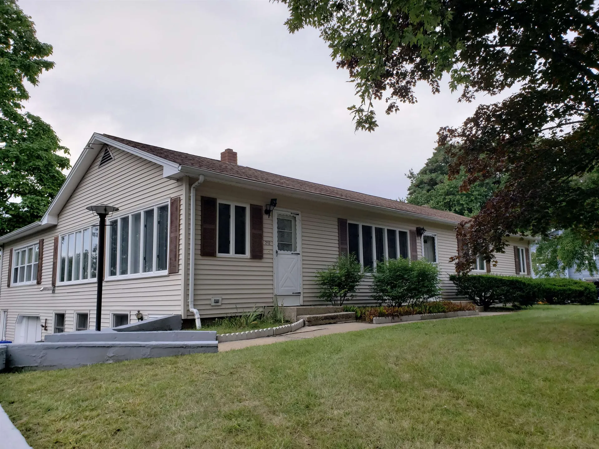 212 Webster Street Hudson NH 03051
