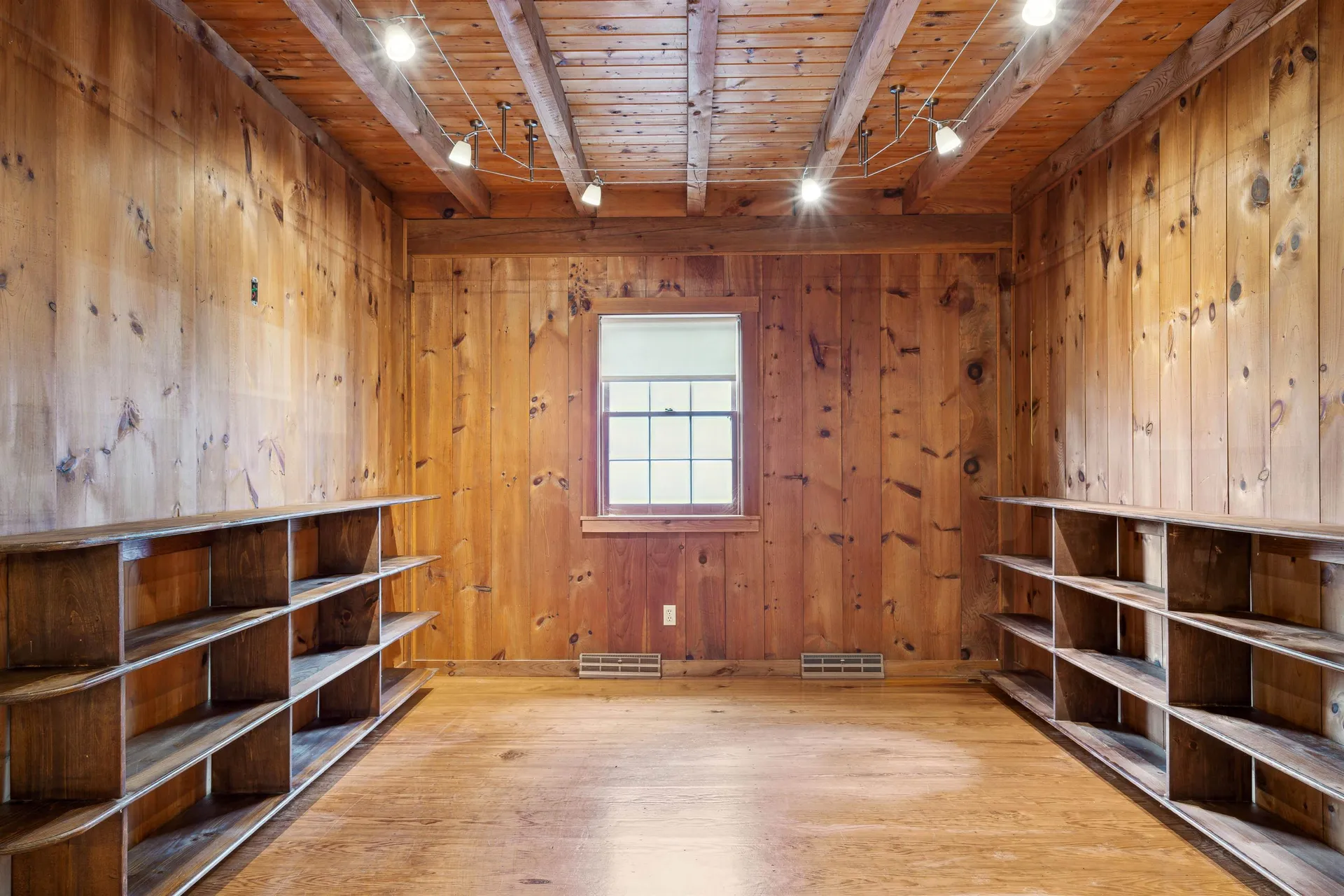 8 Garvin Hill Road Hartland VT 05048