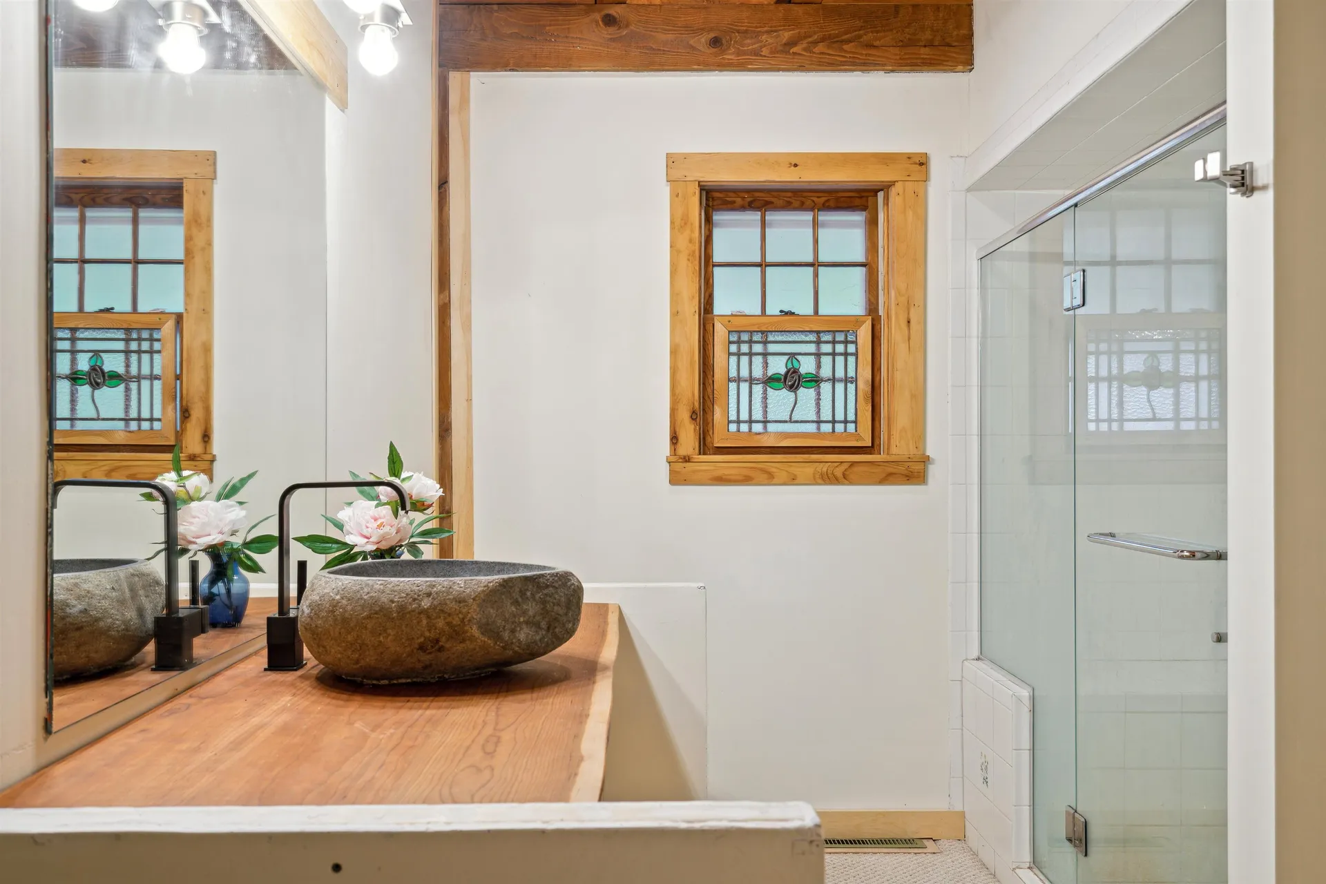 8 Garvin Hill Road Hartland VT 05048
