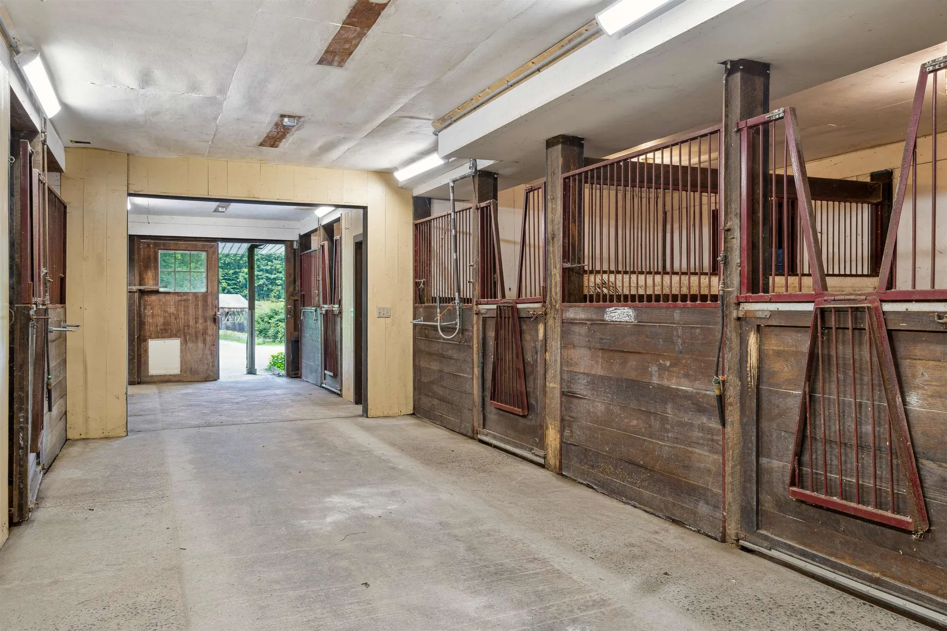 8 Garvin Hill Road Hartland VT 05048
