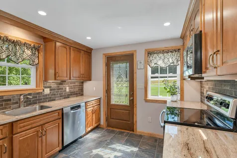 574 Stockbridge Corner Road Alton NH 03809