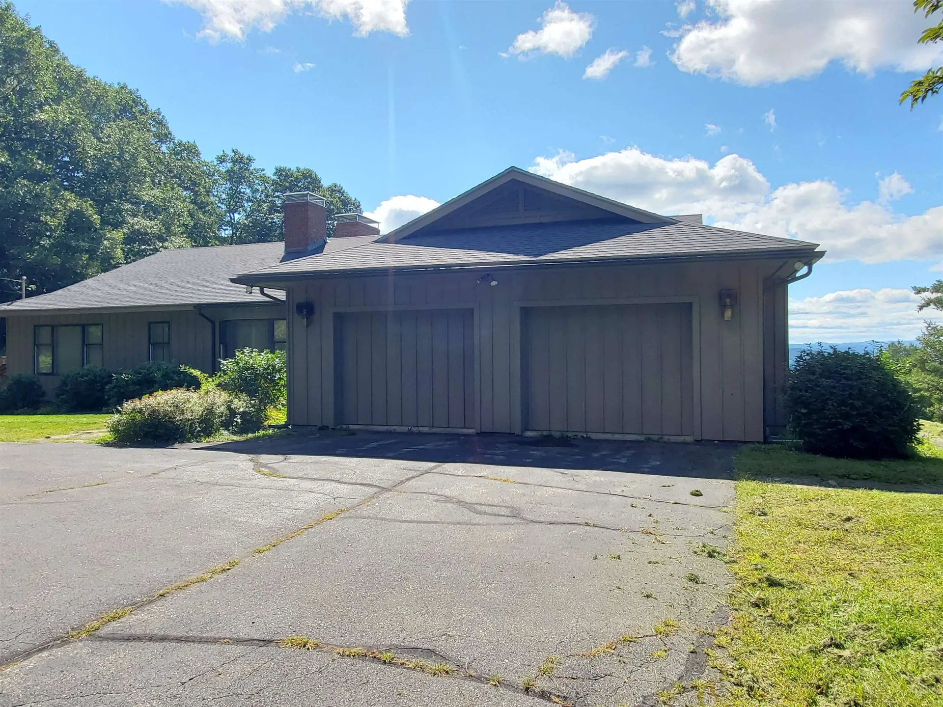 4 Dorset Lane Lebanon NH 03766