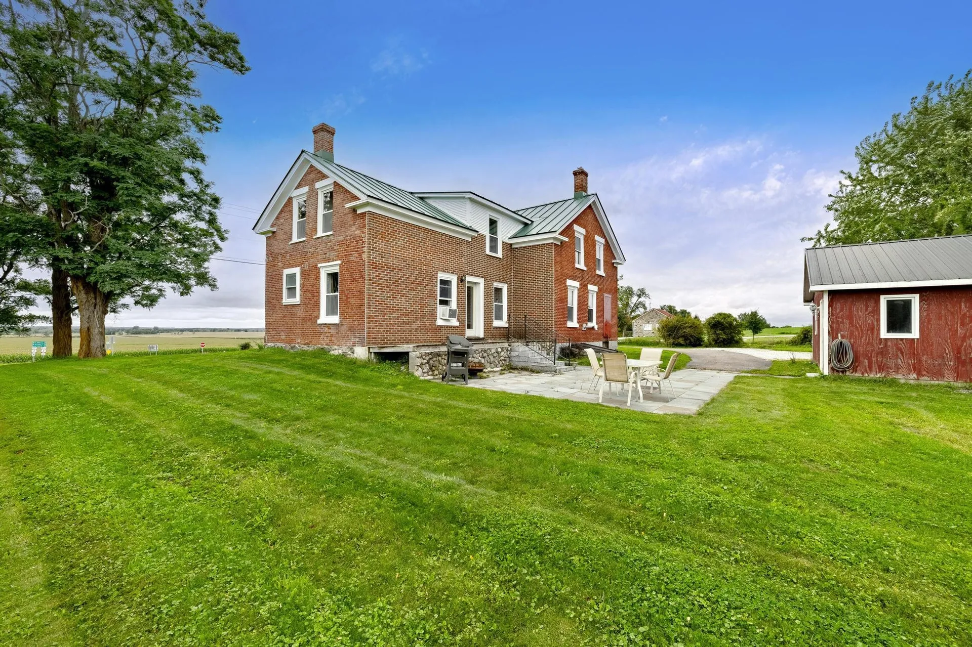 40 Border Road Alburgh VT 05440