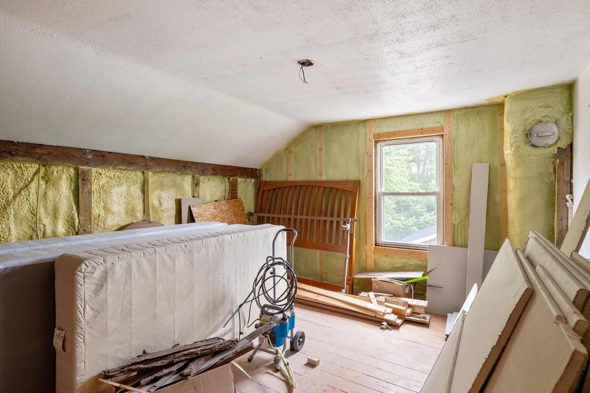 40 Border Road Alburgh VT 05440