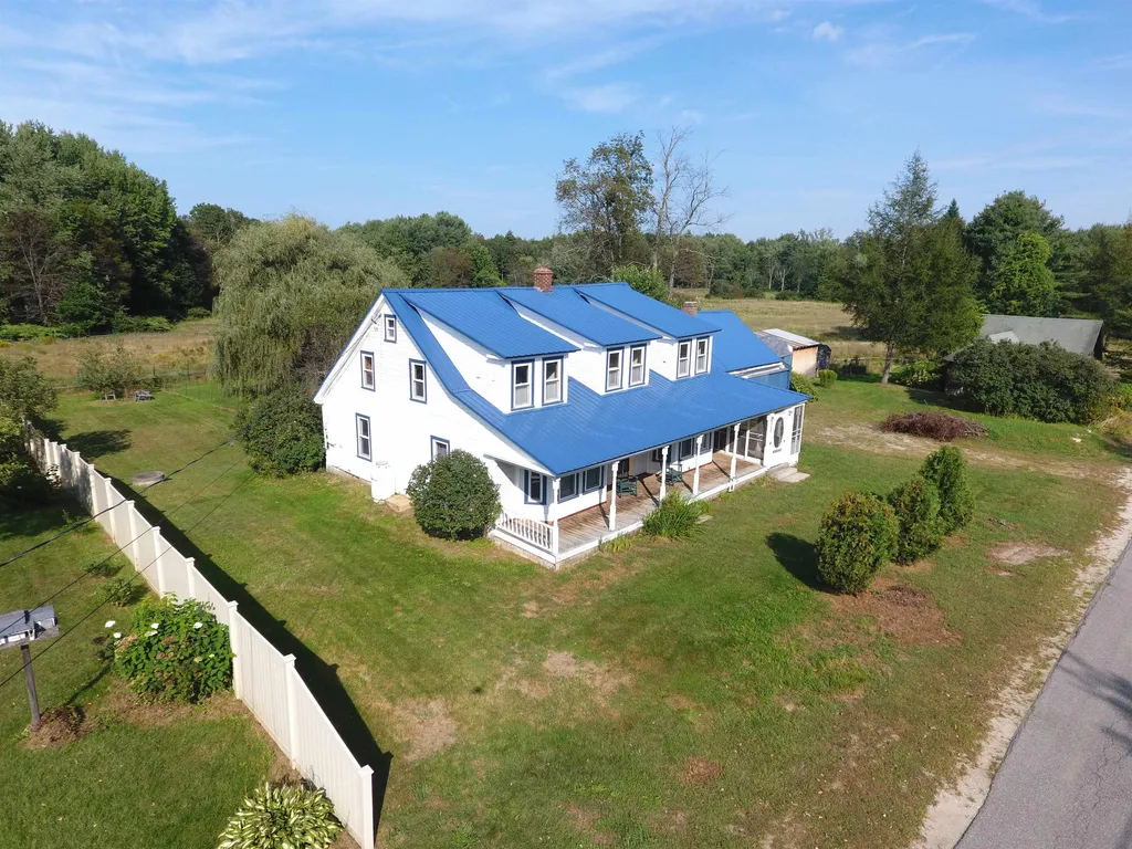 721 Whittier Road Tamworth NH 03886