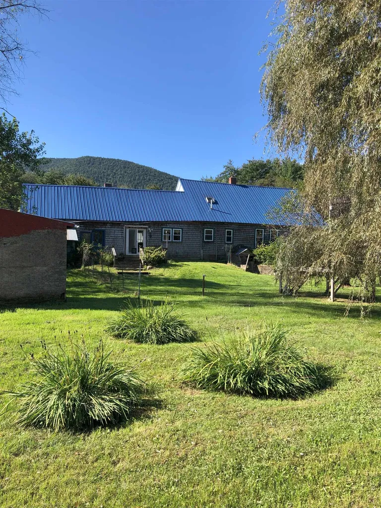 721 Whittier Road Tamworth NH 03886