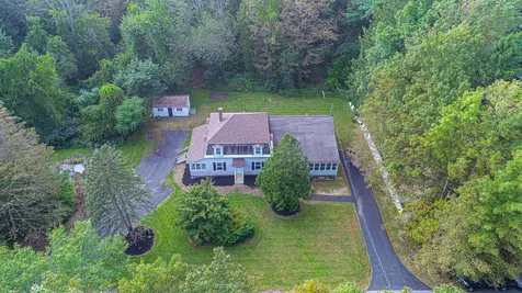15 Depot Road Stratham NH 03885