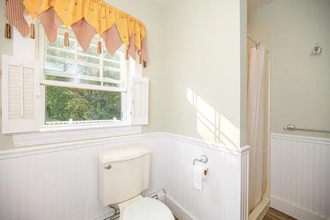 15 Depot Road Stratham NH 03885