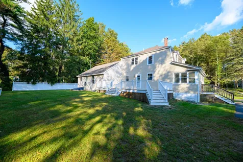 15 Depot Road Stratham NH 03885