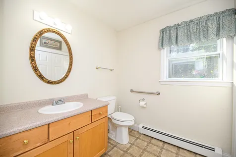 15 Depot Road Stratham NH 03885